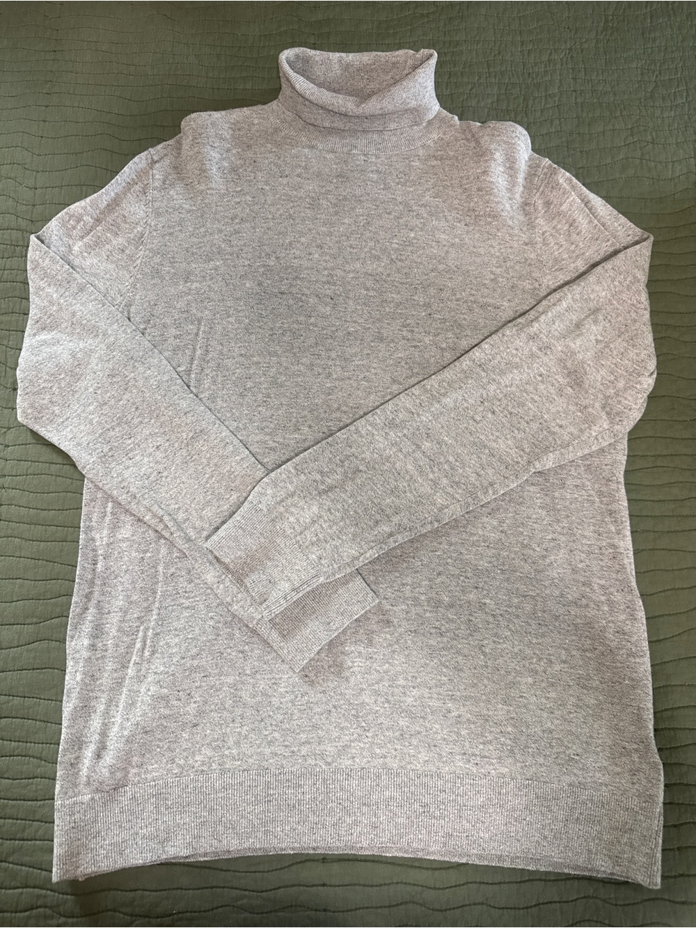 H&M Light Gray Men's Turtleneck Sweater